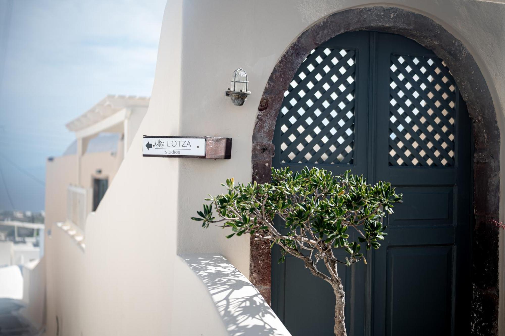 Lotza Studios Oía Exterior photo